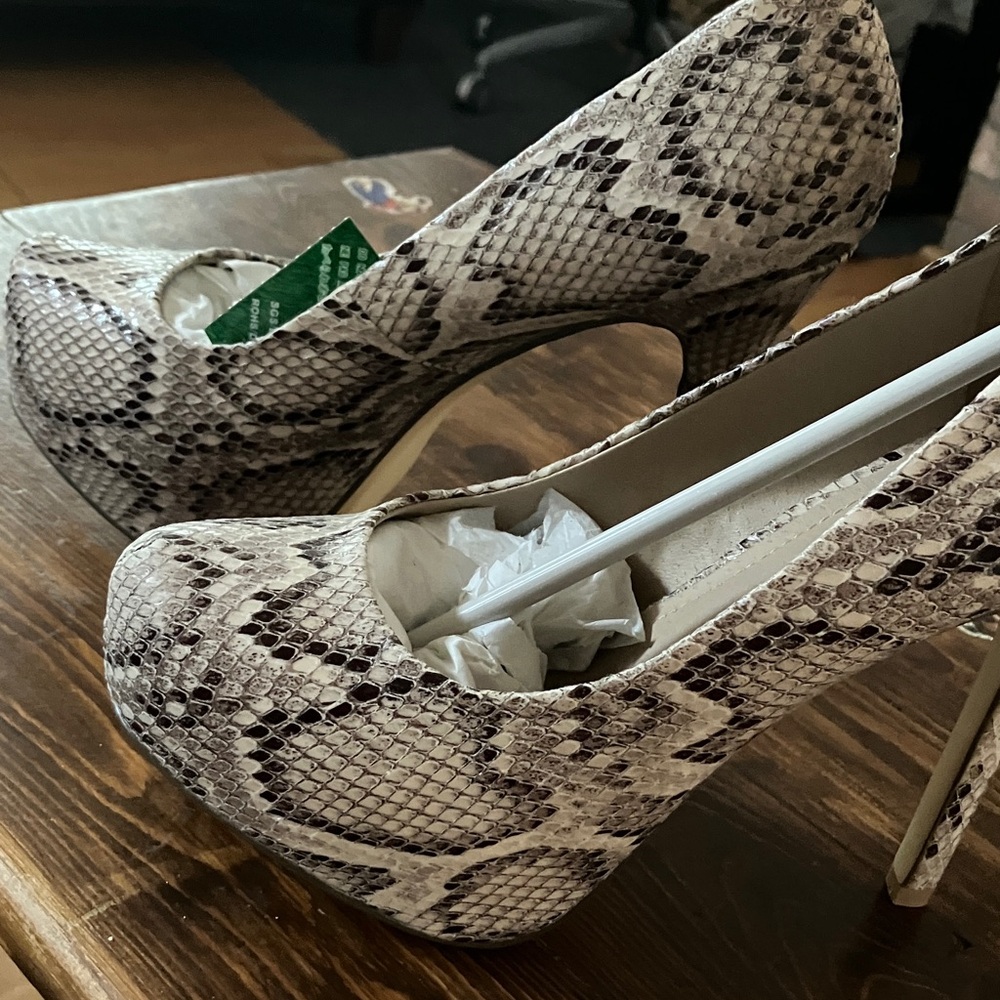 Steve Madden Snake Print Heels - Black and Cream